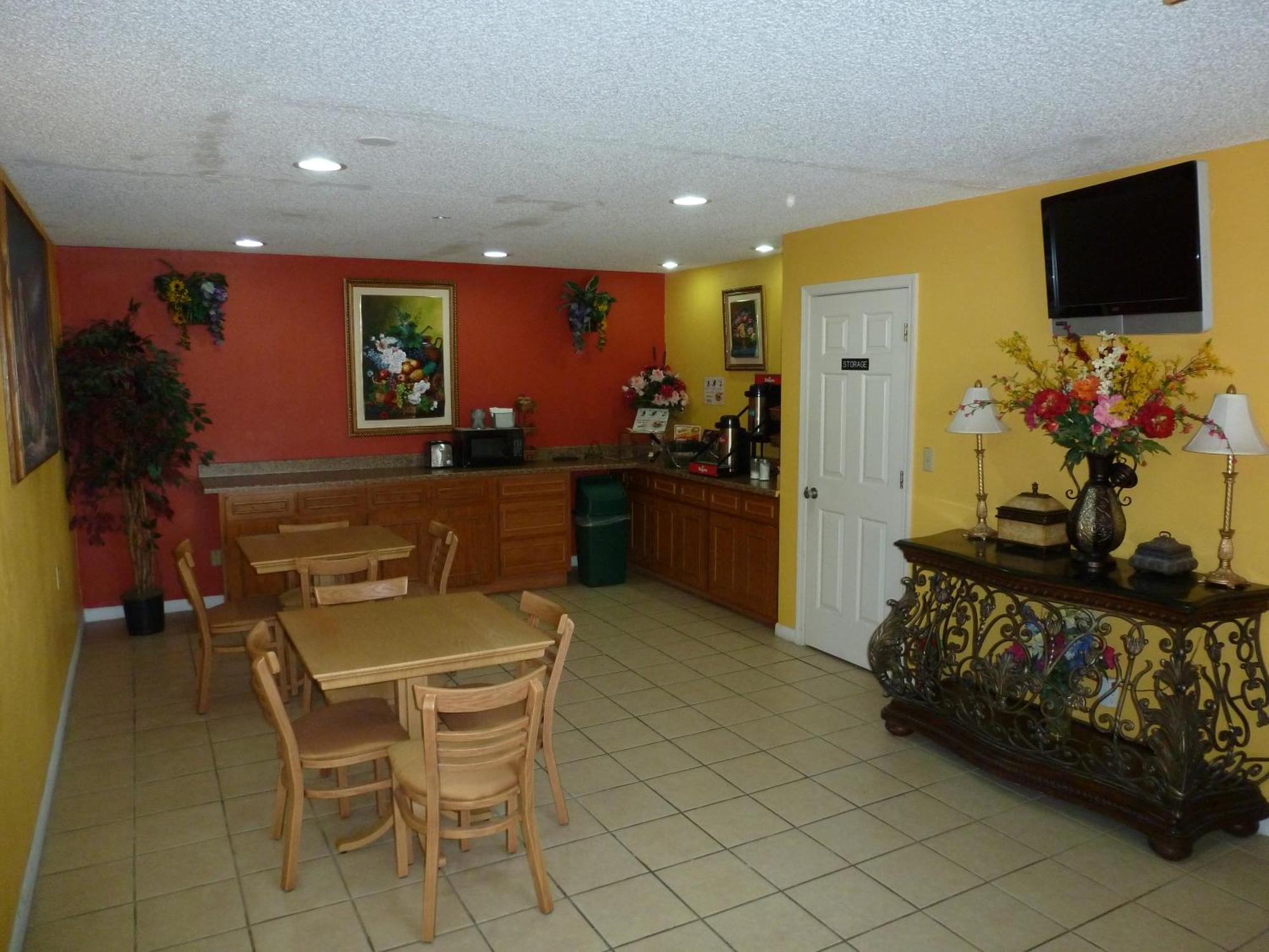 Redwood Inn - White Hall Esterno foto
